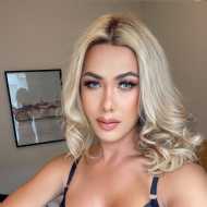 Gigi, transseksuel (ikke opereret)